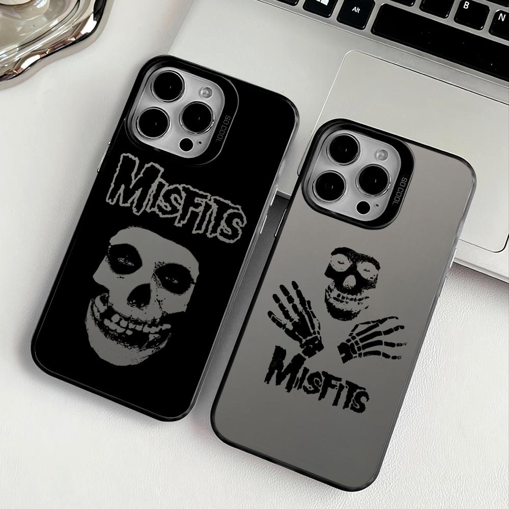 Custodia per telefono Misfits  - Apple Iphone 16 recensione e prezzo